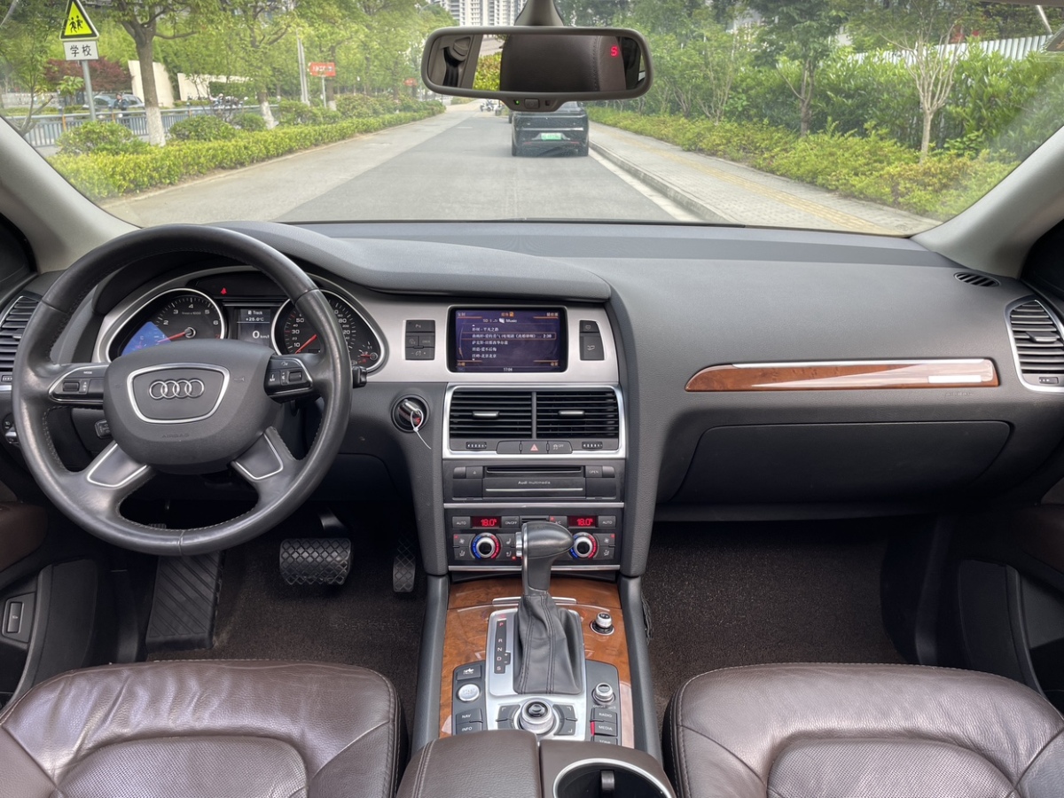 奧迪 奧迪Q7  2014款 35 TFSI 進取型圖片