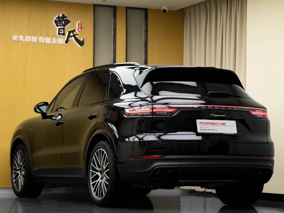 保時捷 Cayenne新能源  2023款 Cayenne E-Hybrid 2.0T 鉑金版圖片