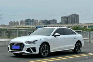 奧迪A4L 奧迪 35 TFSI 時(shí)尚動(dòng)感型