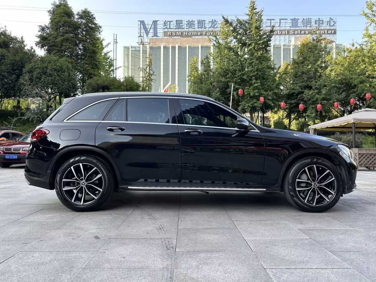 奔馳 奔馳GLC  2018款 改款 GLC 300 4MATIC 動感型圖片