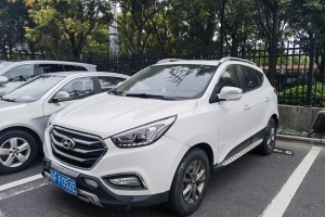 ix35 现代 2.0L 自动两驱舒适型 国V