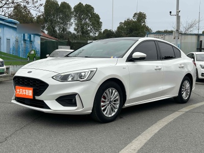 2019年12月 福特 ?？怂?三廂 EcoBoost 180 自動鋒潮型圖片