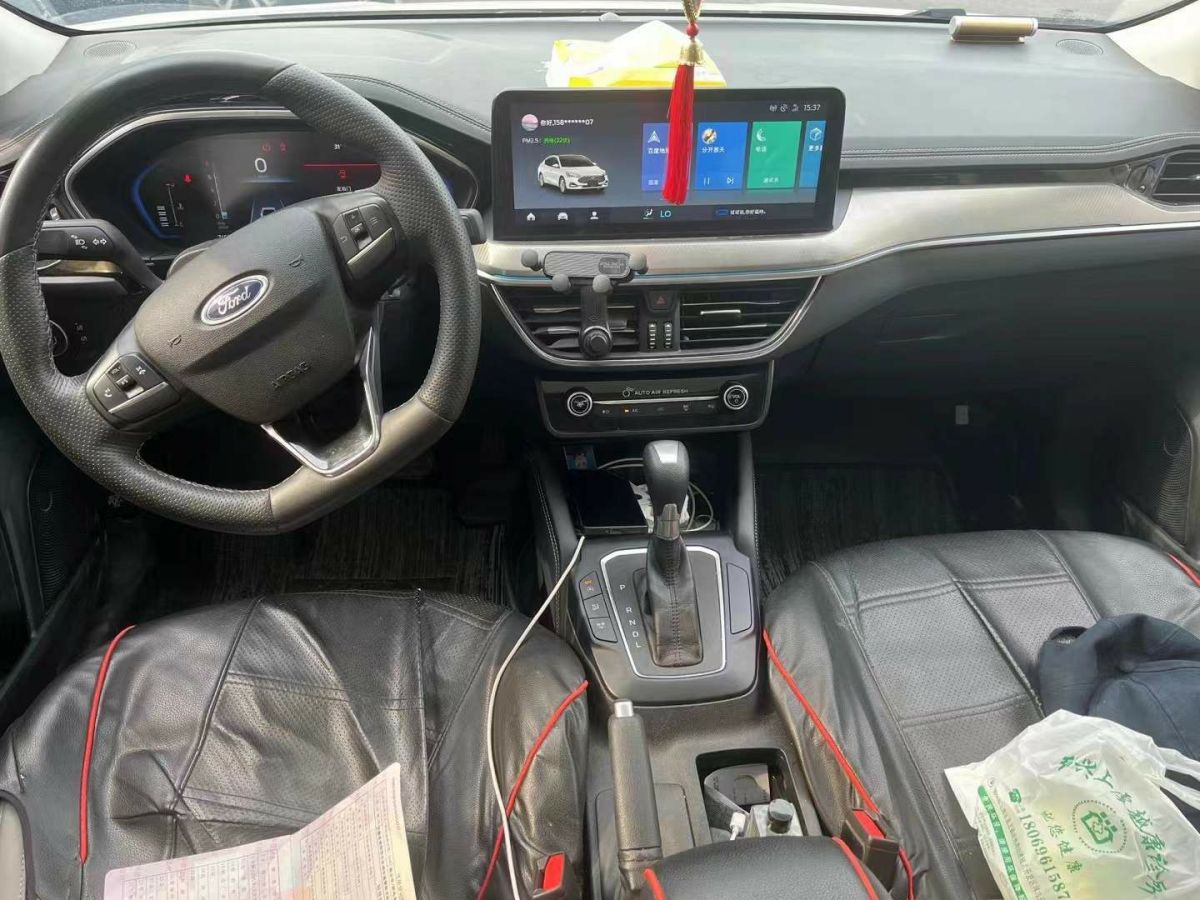 福特 ?？怂? 2021款 三廂 EcoBoost 180 自動(dòng)ST Line圖片
