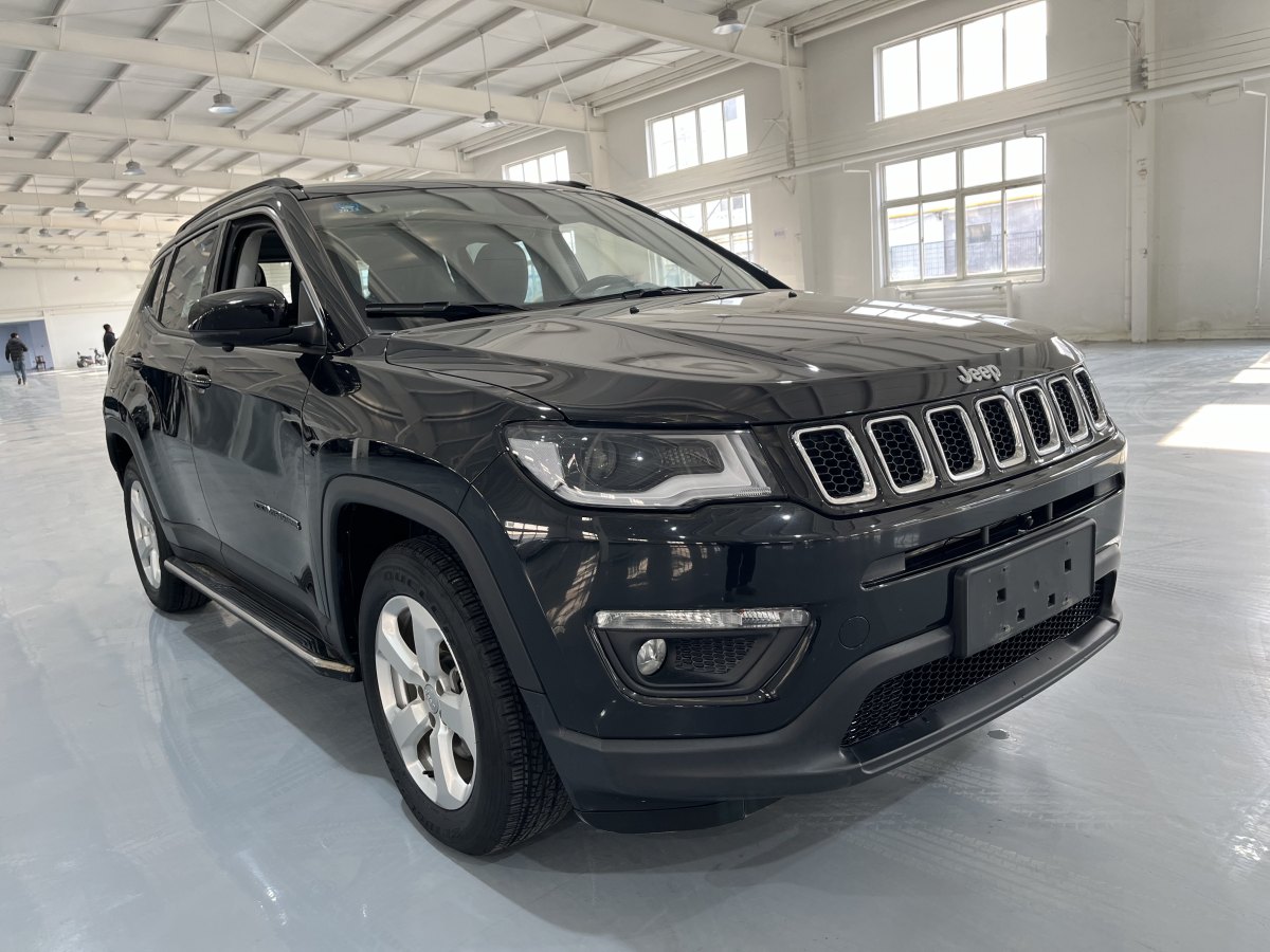 Jeep 指南者  2020款 220T 自動(dòng)精英版圖片