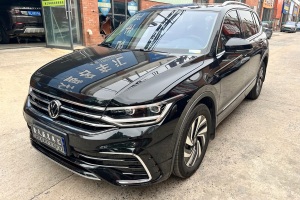 途觀L 大眾 出眾款 330TSI 自動(dòng)兩驅(qū)龍騰版