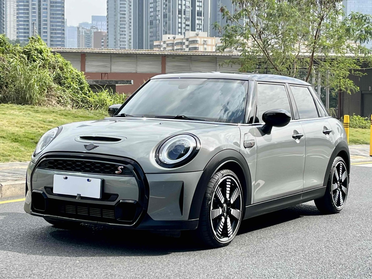 MINI MINI  2022款 2.0T COOPER S 執(zhí)迷特別版圖片