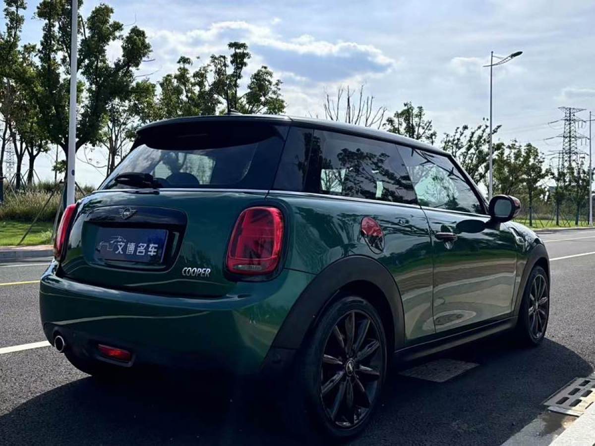 2020年9月MINI MINI  2020款 1.5T COOPER 藝術家