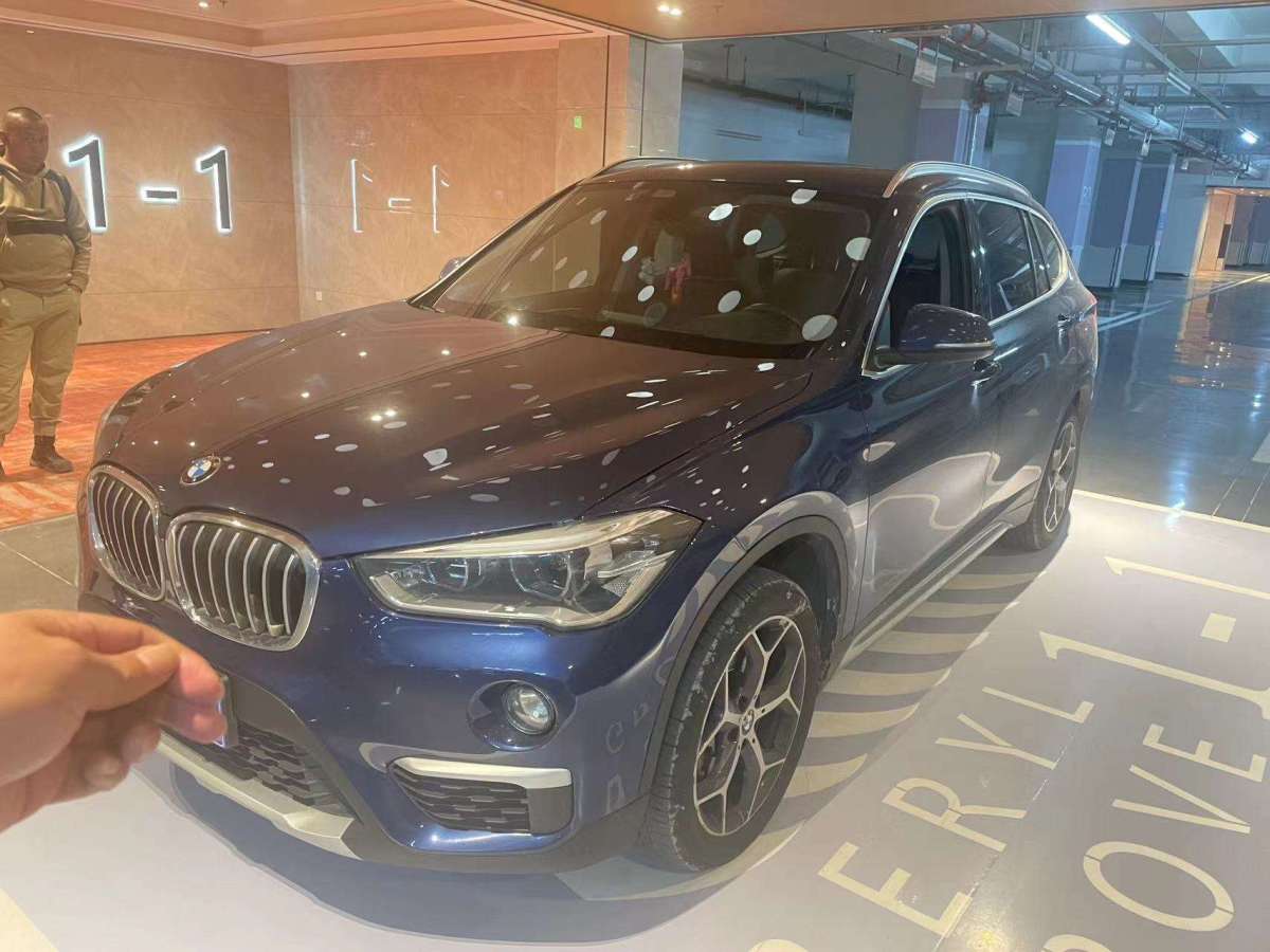 寶馬 寶馬X1  2019款 xDrive20Li 尊享型圖片