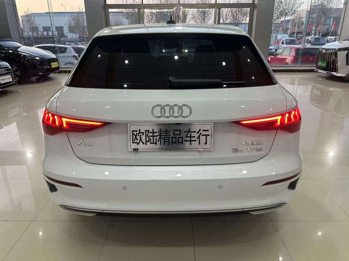 奧迪 奧迪A3  2021款 Sportback 35 TFSI 進(jìn)取致雅型圖片