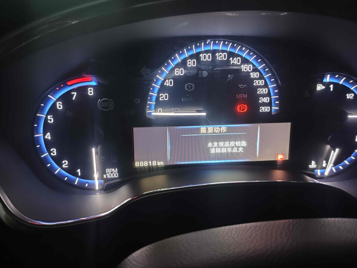 凱迪拉克 SRX  2013款 3.0L 精英型圖片