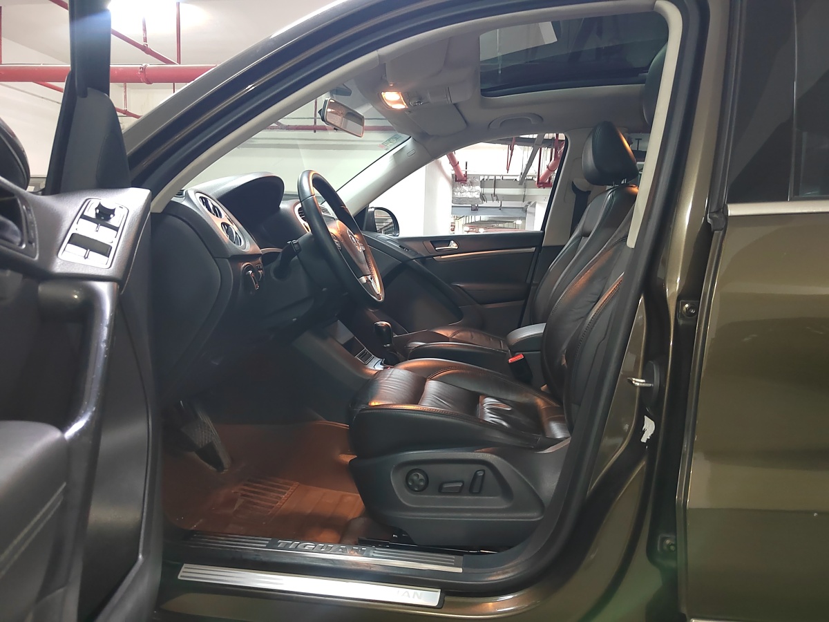 大眾 途觀  2013款 1.8TSI 自動(dòng)兩驅(qū)豪華型圖片