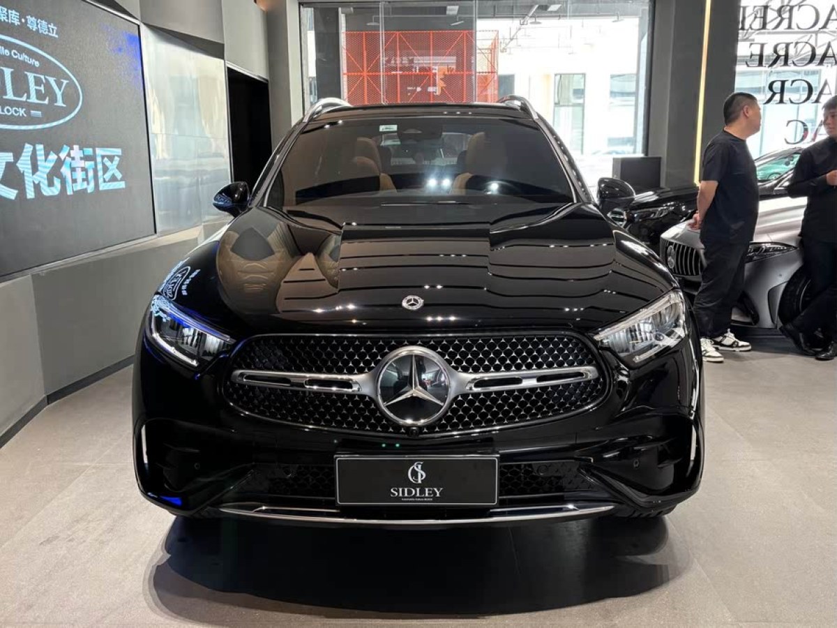 奔馳 奔馳GLC  2024款 改款 GLC 260 L 4MATIC 豪華型 7座圖片
