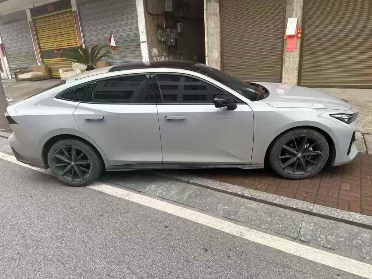 奔馳 V級  2022款 V 260 L 長軸距尊貴版圖片