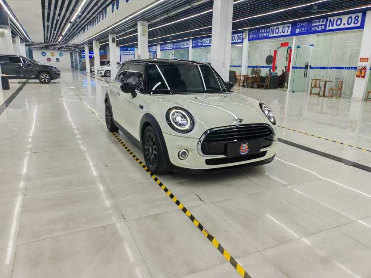 2020年3月MINI MINI  2019款 1.5T COOPER 經(jīng)典派