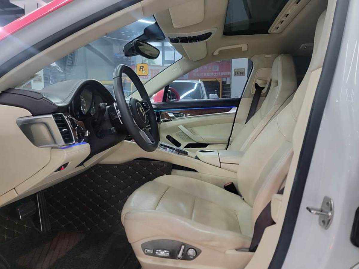 保時(shí)捷 Panamera  2013款 Panamera Platinum Edition 3.6L圖片