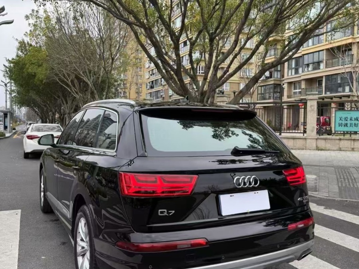 奧迪 奧迪Q7  2018款 40 TFSI 舒適型圖片