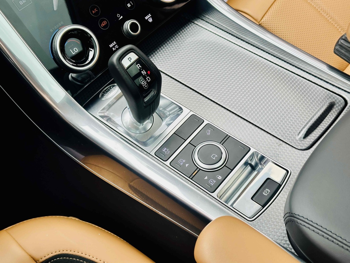 路虎 攬勝運動版  2020款 3.0 L6 HSE DYNAMIC圖片