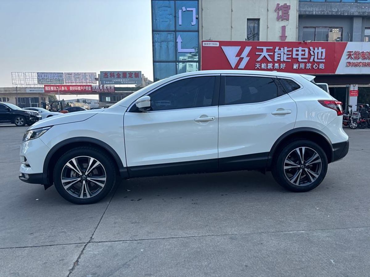 日產(chǎn) 逍客  2021款 2.0L CVT豪華版圖片