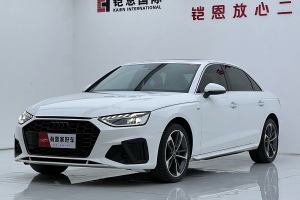 奥迪A4L 奥迪 40 TFSI 时尚动感型