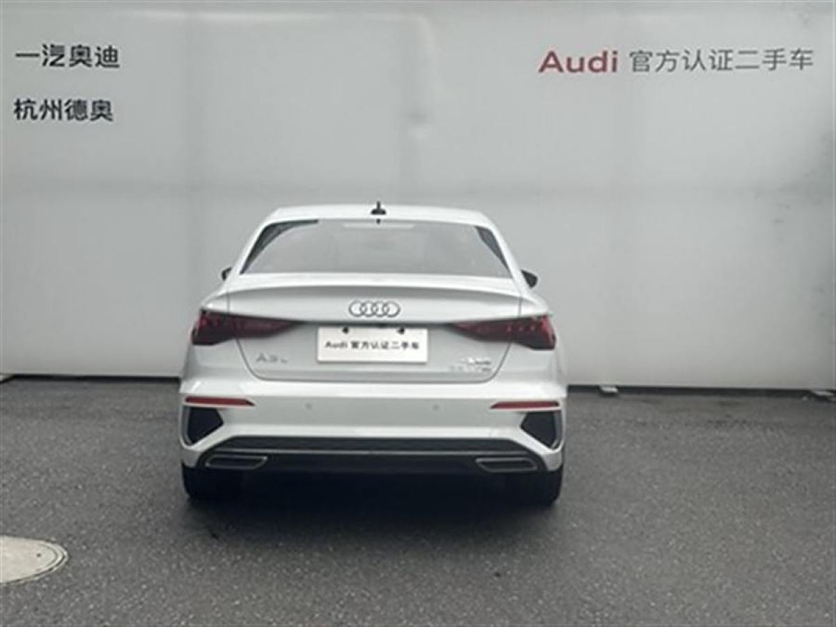 2022年8月奧迪 奧迪A3  2022款 A3L Limousine 35 TFSI 進(jìn)取運(yùn)動(dòng)型