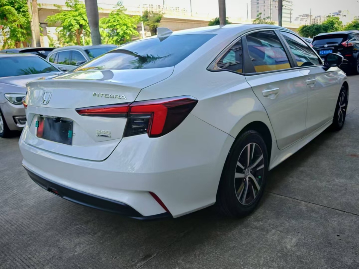 本田 型格  2023款 240TURBO CVT領(lǐng)先版圖片