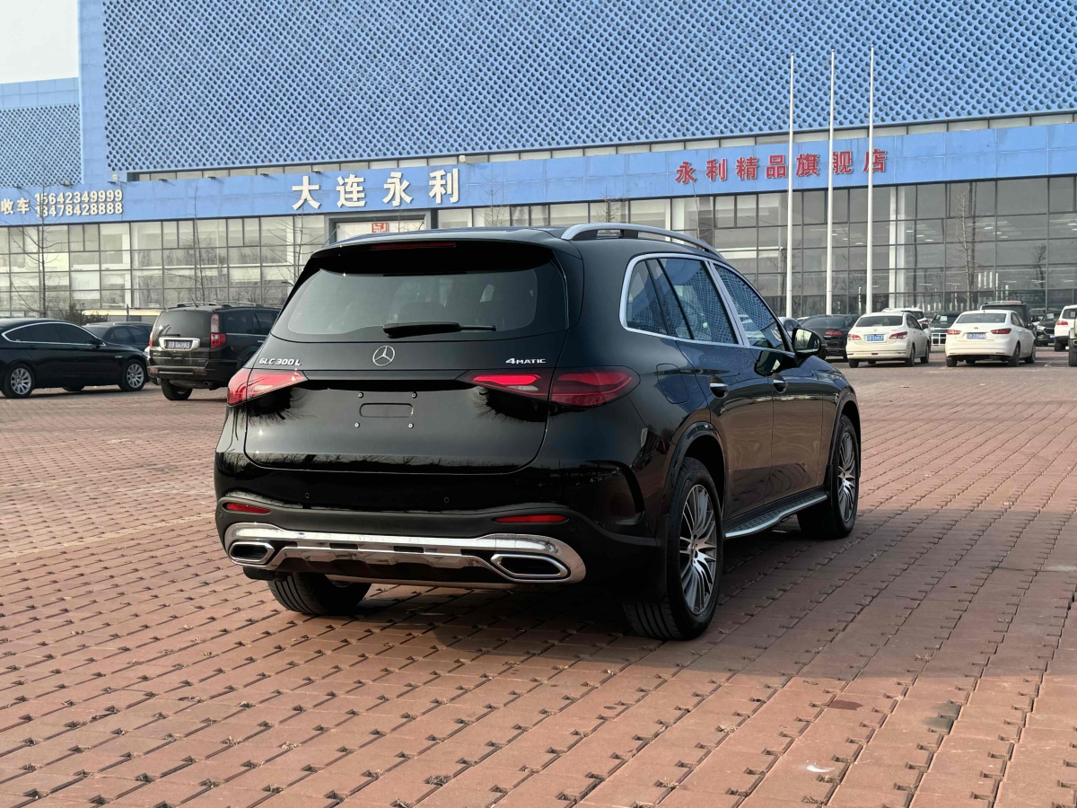 奔馳 奔馳GLC  2018款 改款 GLC 300 4MATIC 動感型圖片