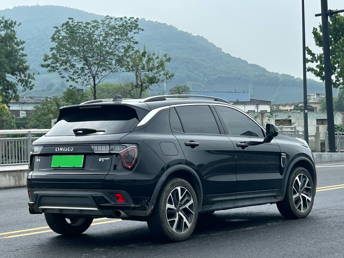 領(lǐng)克 領(lǐng)克01新能源  2019款  1.5T PHEV 勁Pro 國VI圖片