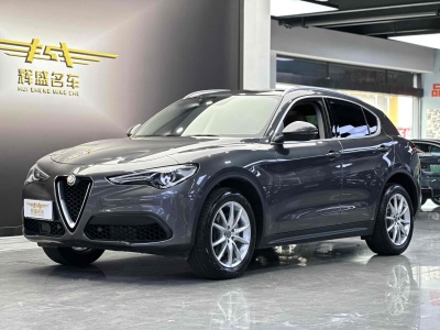 2018年2月 阿爾法·羅密歐 Stelvio 2.0T 200HP 豪華版圖片