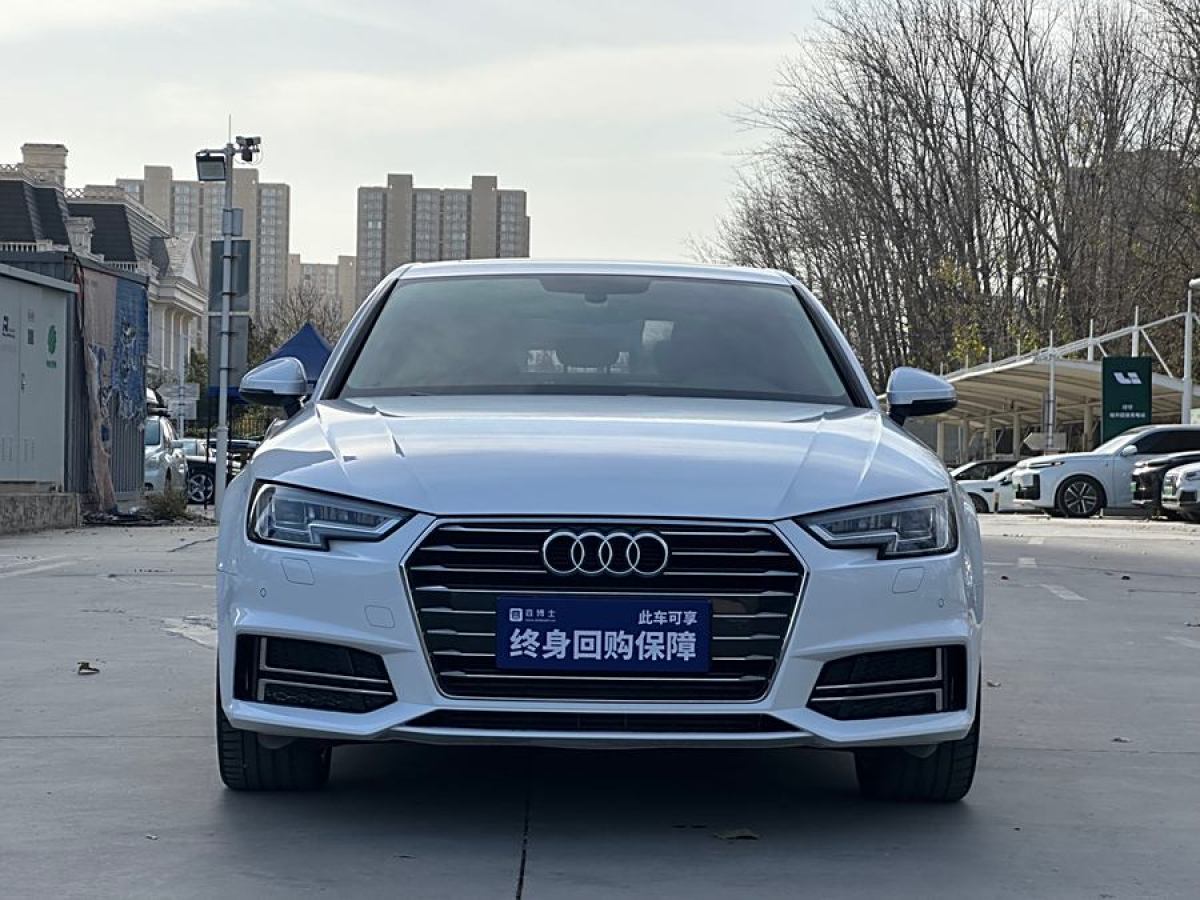 奧迪 奧迪A4L  2019款 40 TFSI 進(jìn)取型 國(guó)VI圖片