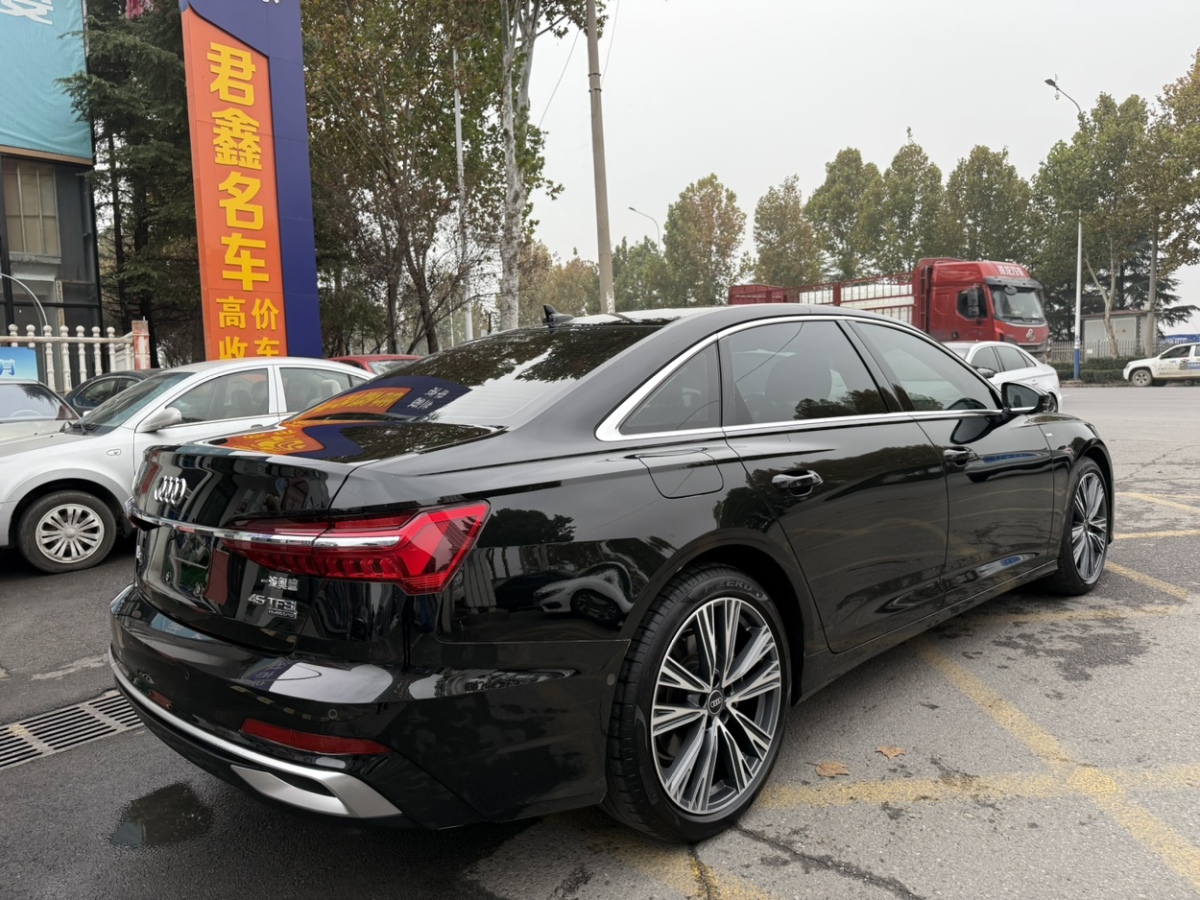 奧迪 奧迪A6L  2024款 45 TFSI quattro 臻選動(dòng)感型圖片