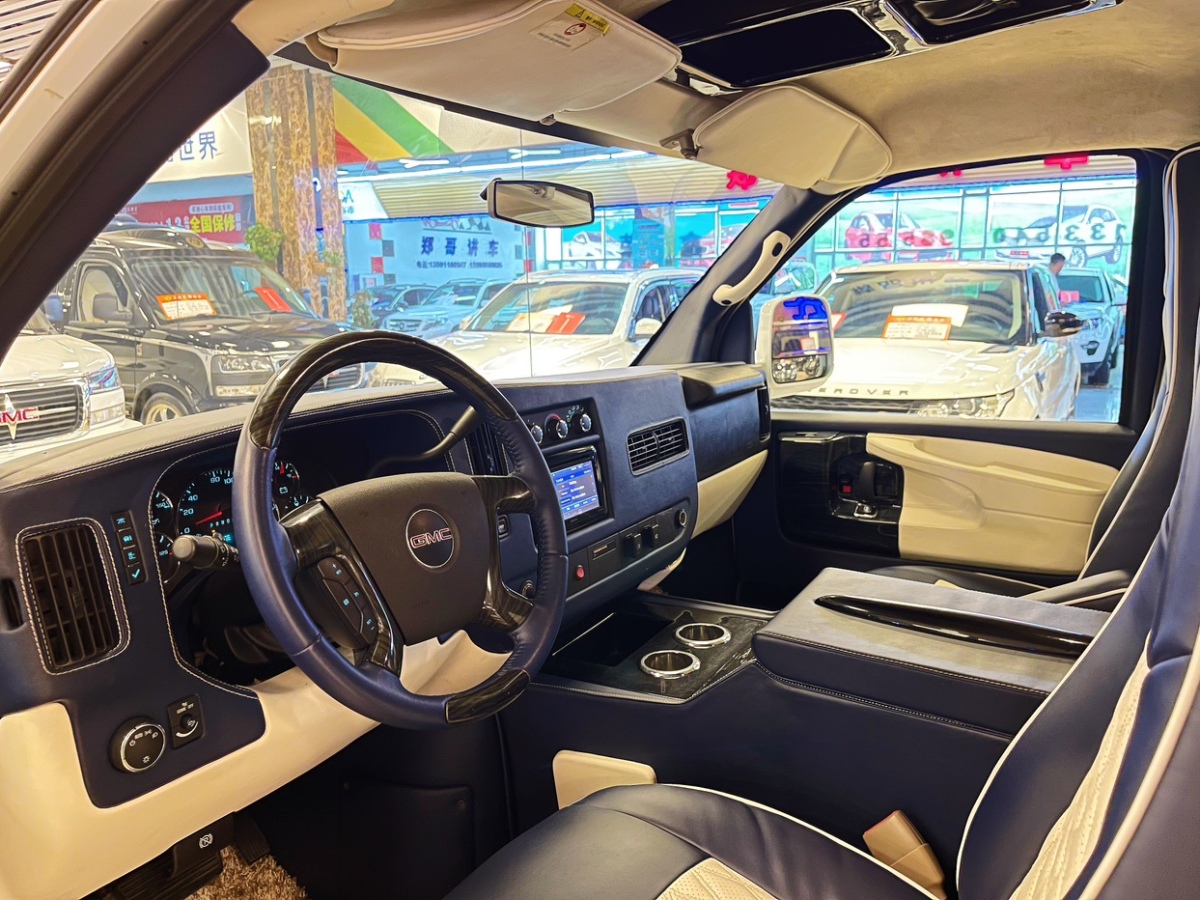 GMC SAVANA  2015款 5.3L G660S 四驱雅尊版图片