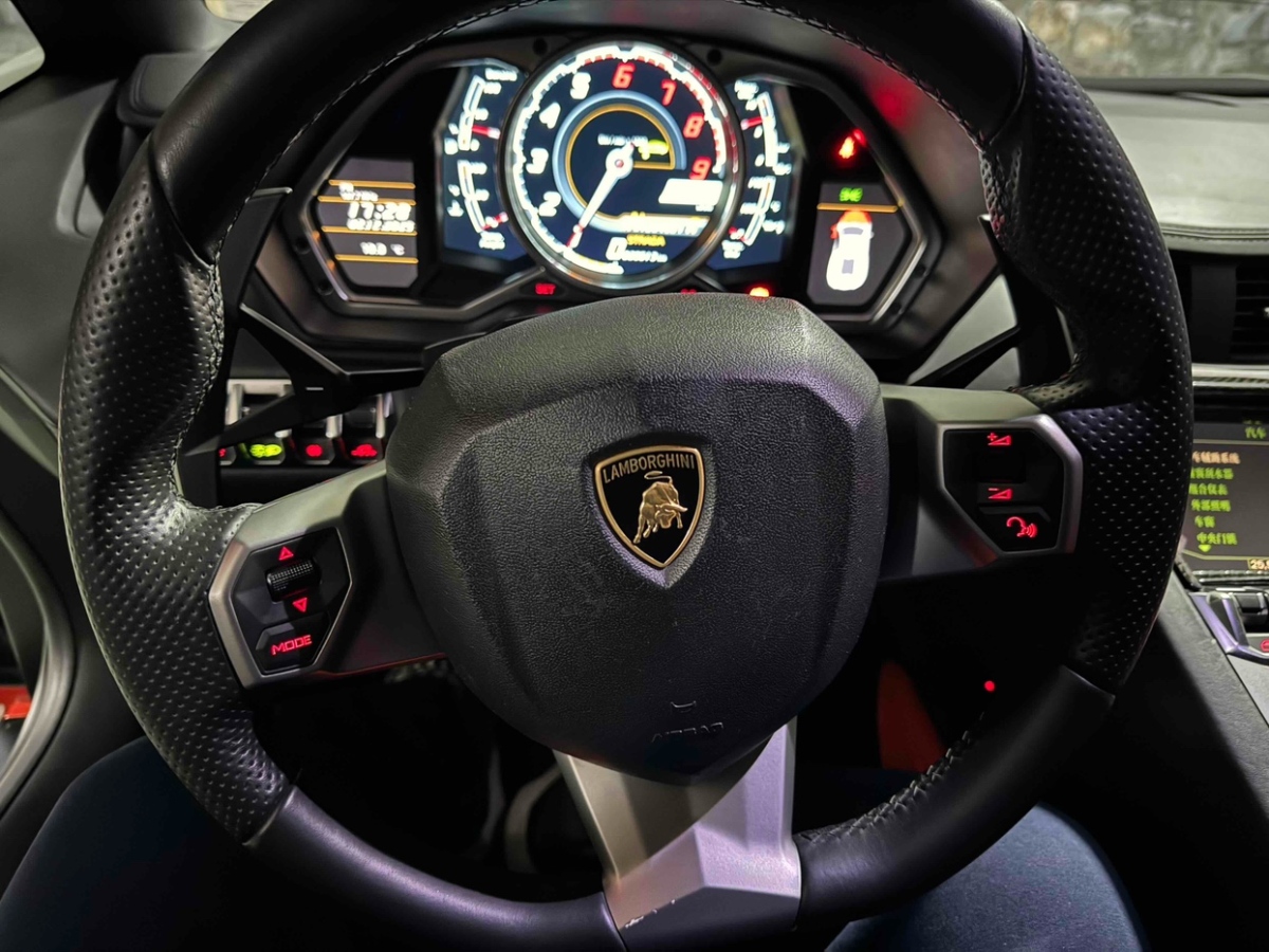 蘭博基尼 Aventador  2011款 LP 700-4圖片