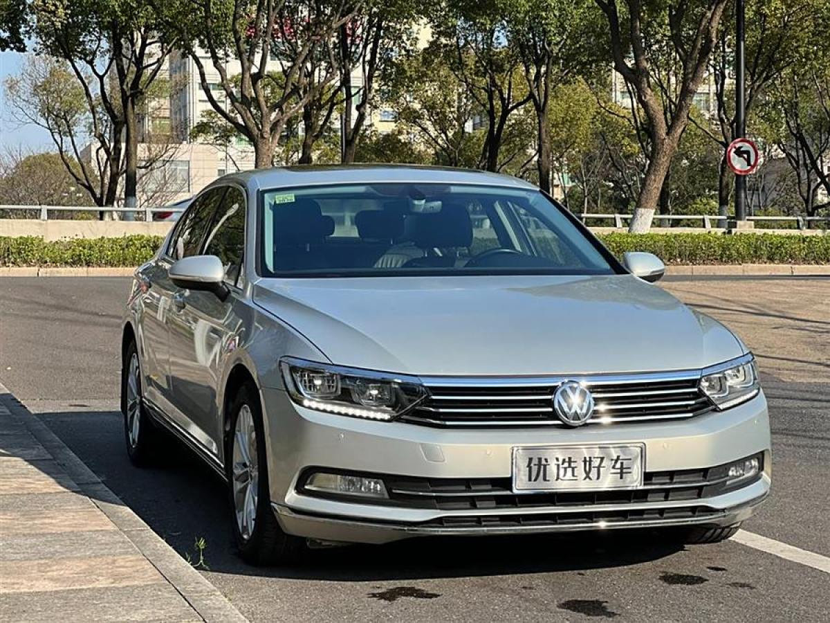 大眾 邁騰  2018款 改款 330TSI DSG 豪華型圖片