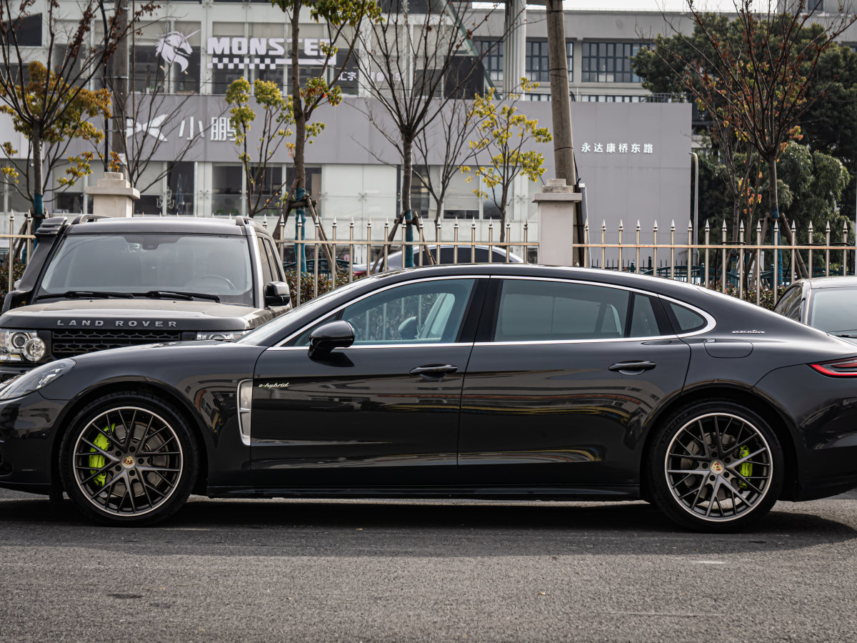 保時(shí)捷 Panamera新能源  2021款 Panamera 4 E-Hybrid 行政加長(zhǎng)版 2.9T圖片