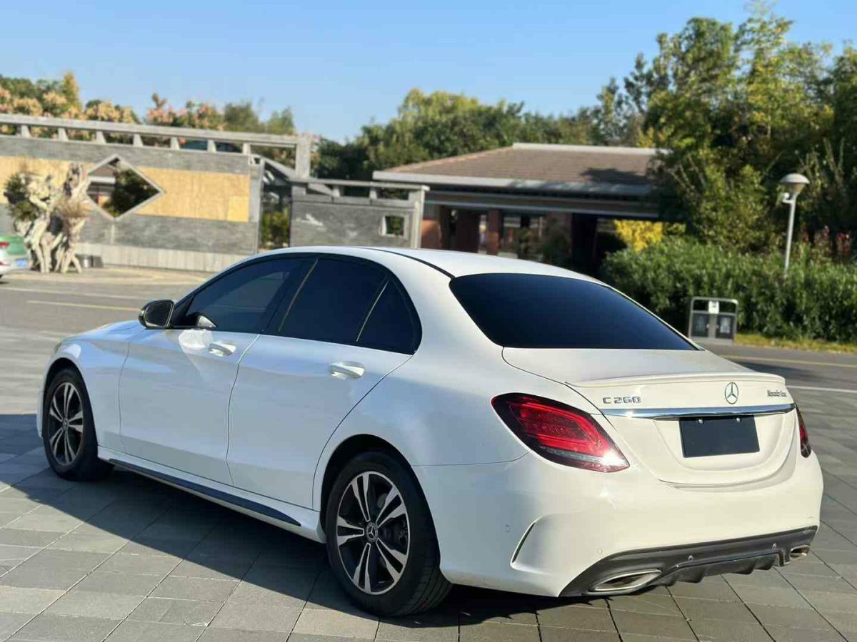 奔馳 奔馳C級(jí)  2020款 C 300 L圖片