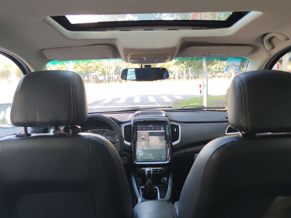 SWM斯威 X7  2016款 1.8L 手動(dòng)豪華型 7座圖片
