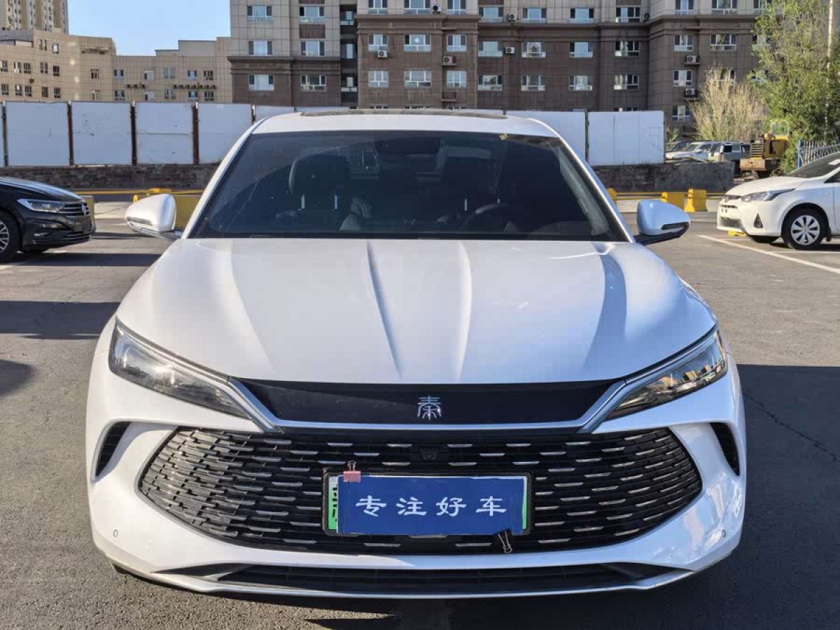 比亞迪 秦L  2024款 DM-i 120KM領(lǐng)先型圖片