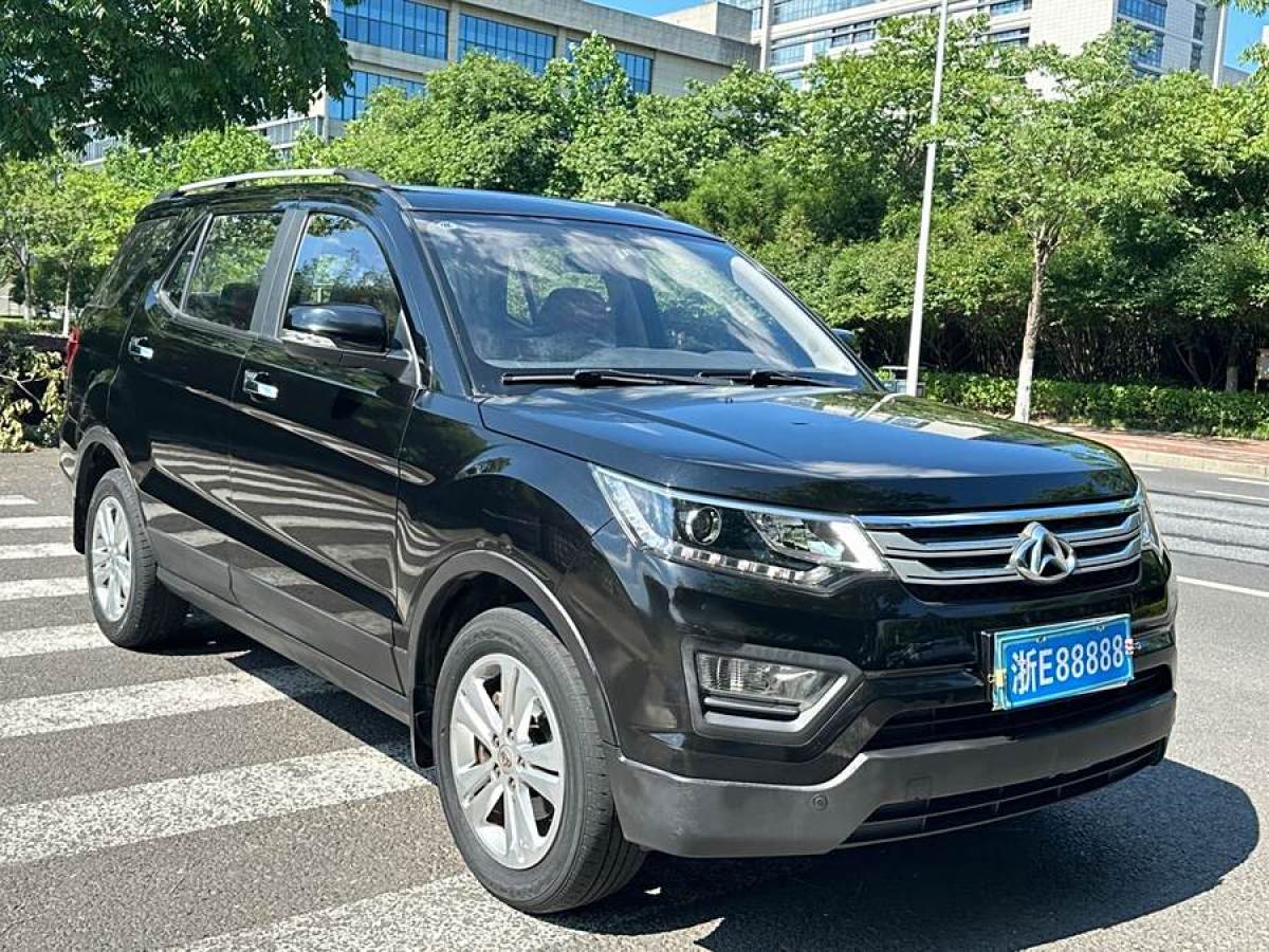 長(zhǎng)安歐尚 CX70  2016款 1.6L 手動(dòng)豪華型圖片