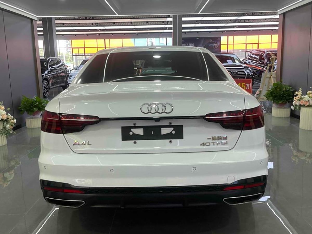 奧迪 奧迪A4L  2024款 40 TFSI 時(shí)尚動(dòng)感型圖片