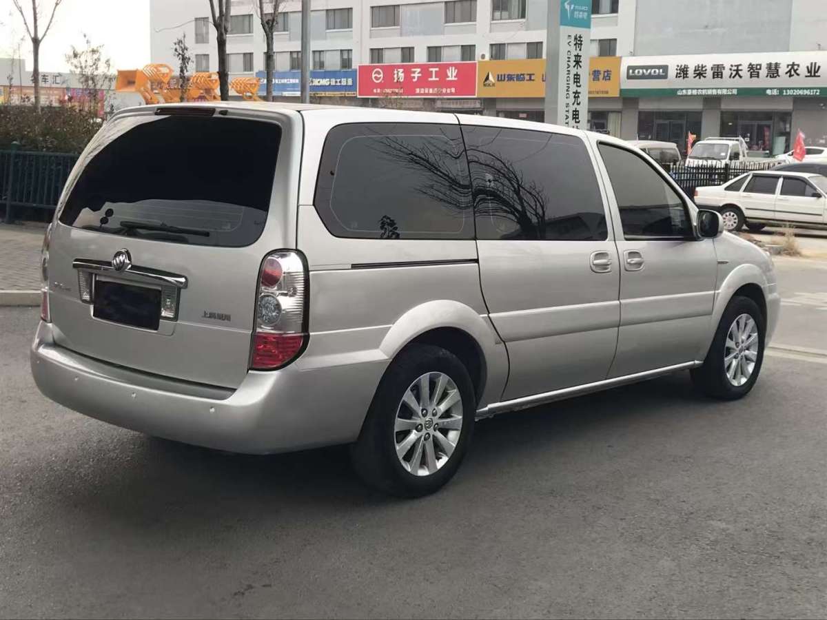 別克 GL8  2014款 2.4L 經(jīng)典版圖片