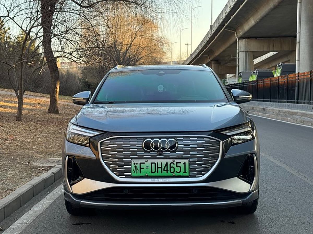 奧迪 奧迪Q4 e-tron  2023款 50 e-tron quattro 創(chuàng)境版圖片