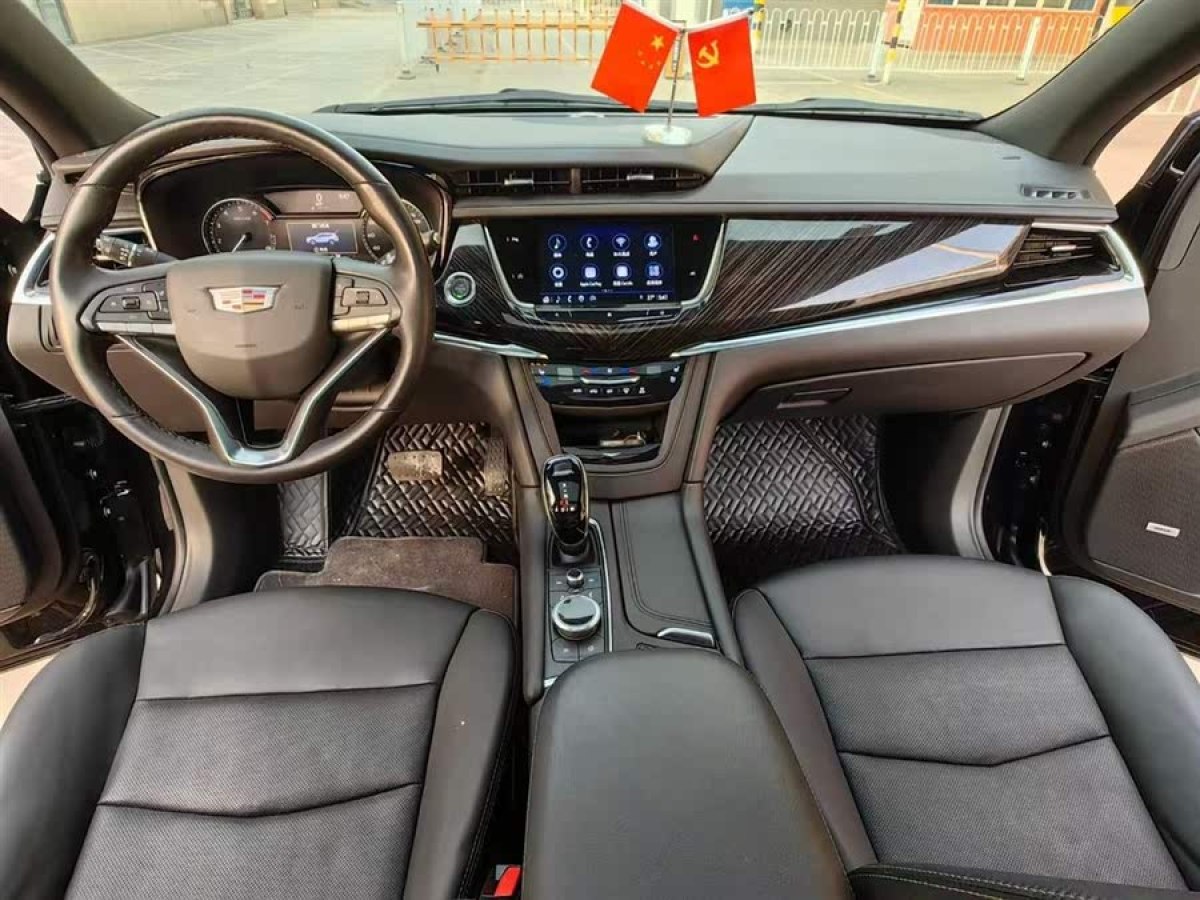 凱迪拉克 XT6  2022款 2.0T 六座四驅(qū)豪華型圖片