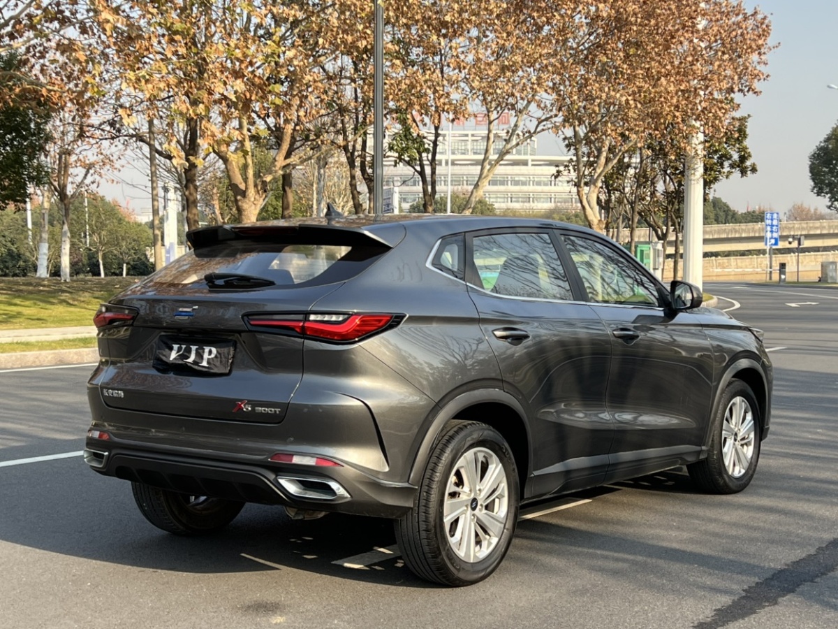 長安歐尚 長安歐尚X5  2021款 改款 1.6L CVT豪華型圖片