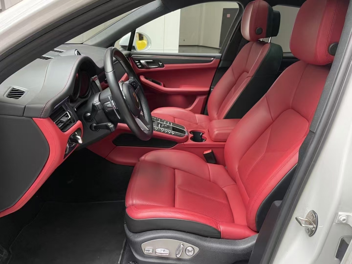 保時(shí)捷 Macan  2021款 Macan 2.0T圖片