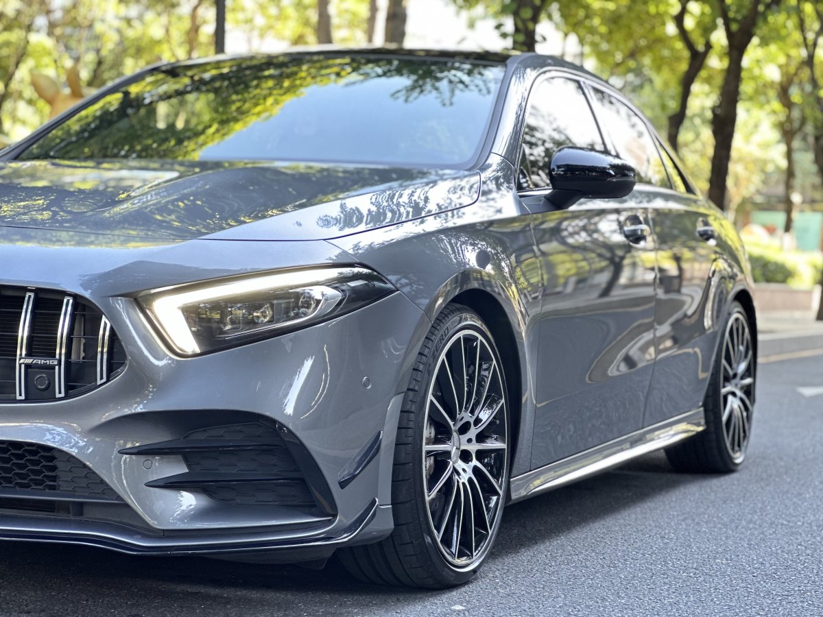 奔馳 奔馳A級AMG  2023款 AMG A 35 4MATIC圖片