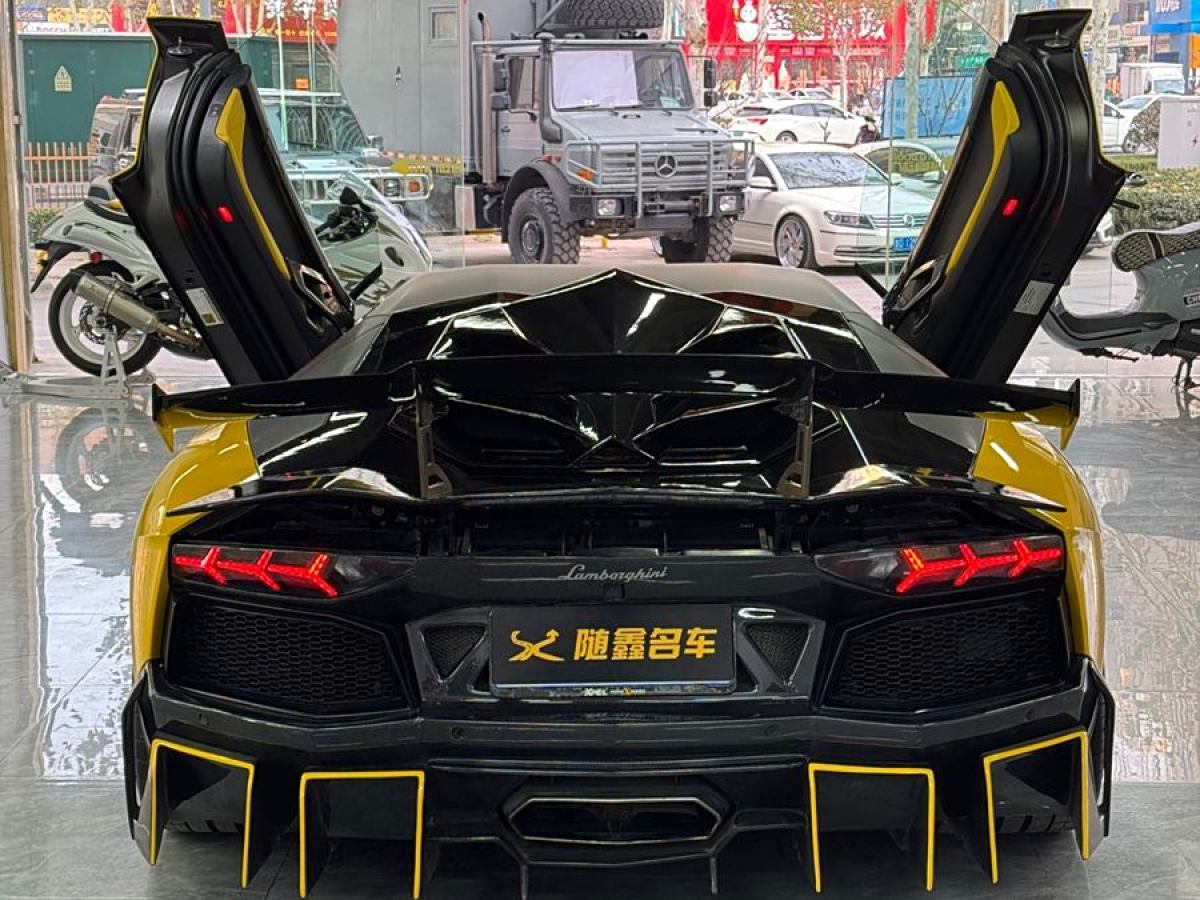 蘭博基尼 Aventador  2013款 LP 700-4 Roadster圖片