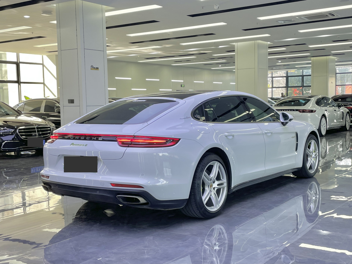 保時(shí)捷 Panamera新能源  2021款 Panamera 4 E-Hybrid 行政加長版 2.9T圖片