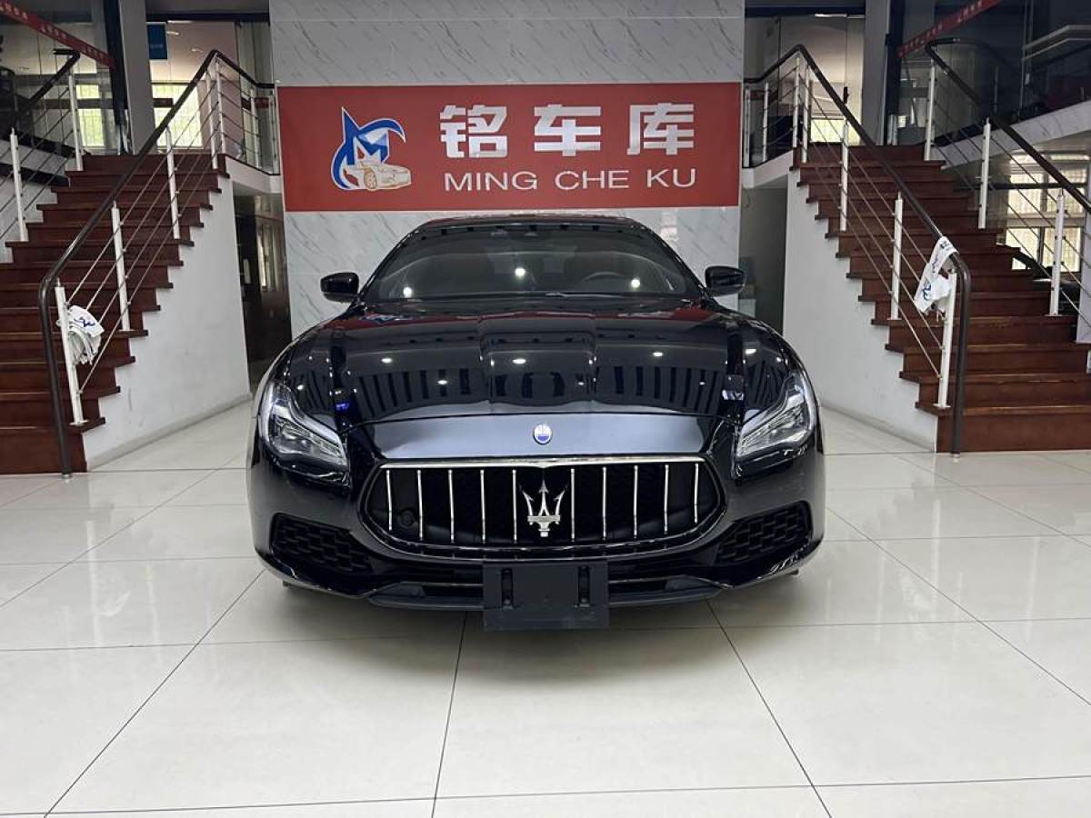 瑪莎拉蒂 總裁  2018款 3.0T 350Hp 標(biāo)準(zhǔn)版圖片