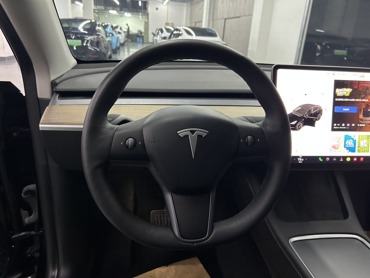 特斯拉 Model Y  2021款 改款 標準續(xù)航后驅升級版圖片