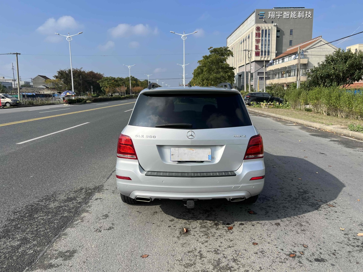 奔馳 奔馳GLK級  2013款 GLK 300 4MATIC 動(dòng)感型圖片